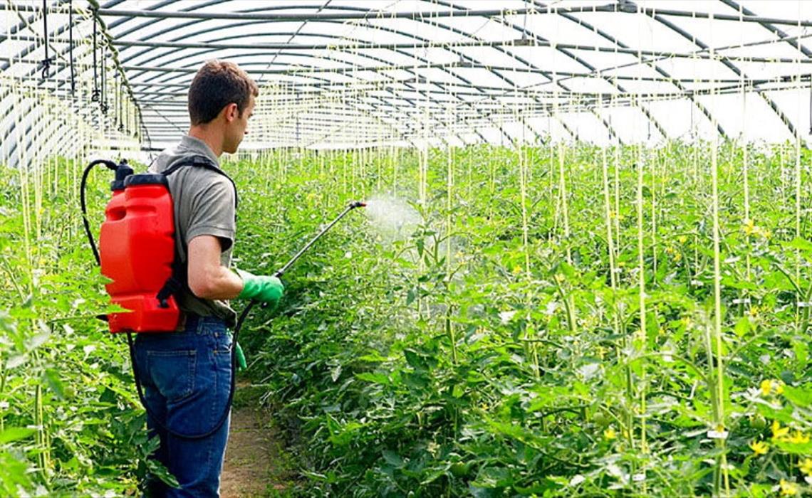 سم پاش برای محیط های کارگاهی